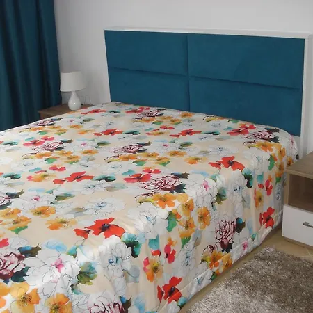 Deluxe In Oasis Апартамент *